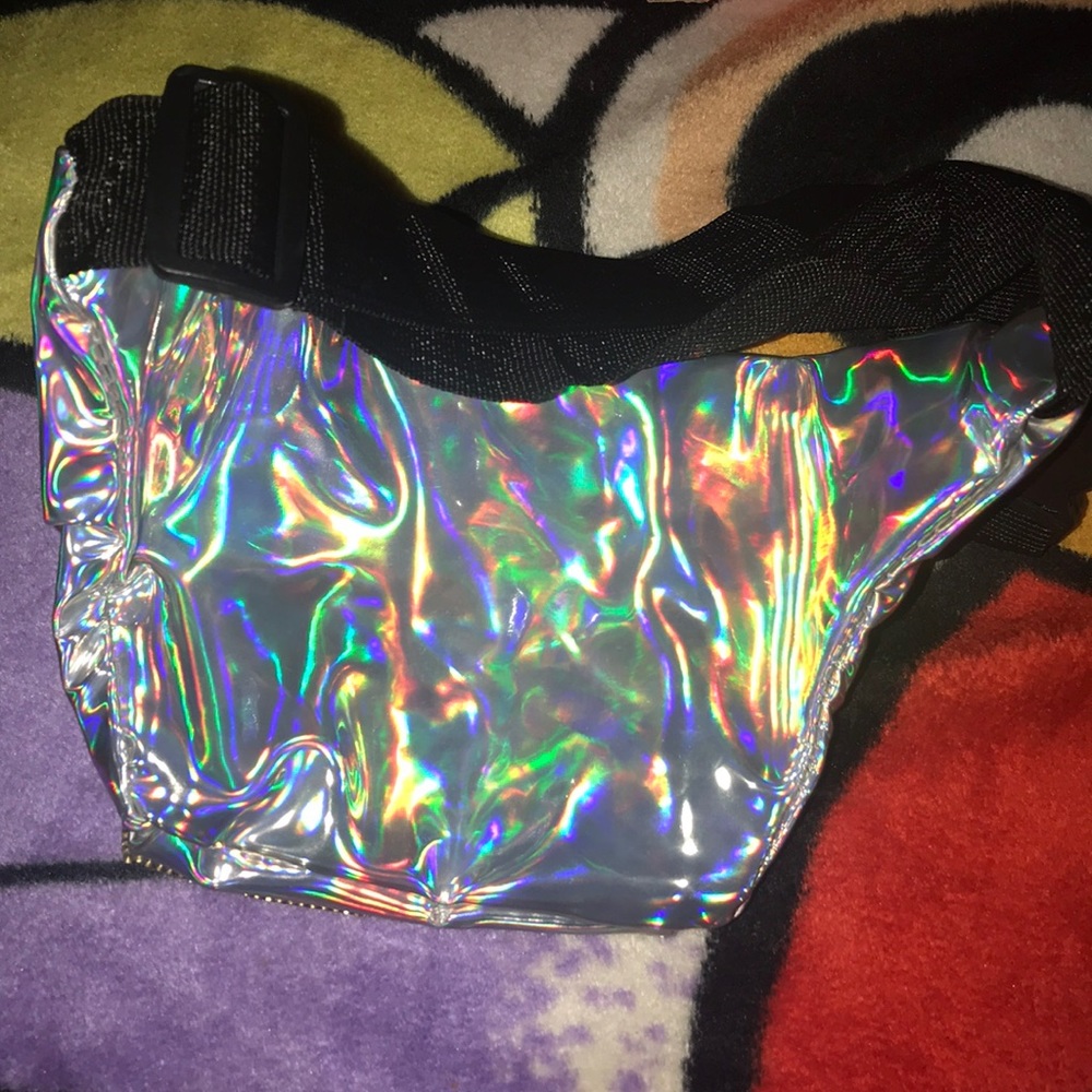 fanny back - Picture 2 of 2